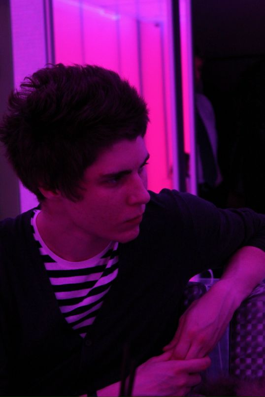 Max El фотография #24