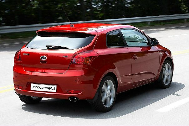 Kia Ceed фото №2