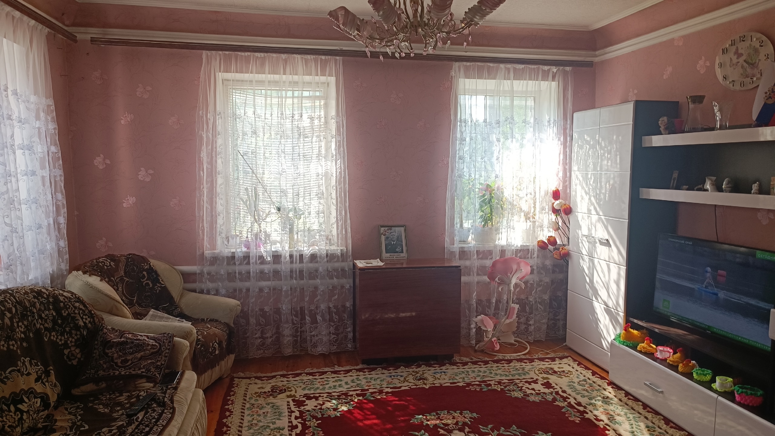 Продается дом М.Вергунка район кольца 133 маршрута,ул.2-я Беломорская,88 м.кв.,6 соток,на участке есть гараж,беседка,хоз.постройки,две изол.комнаты,кухня,столовая,с/у раздельный,дом в ухоженном состоянии. . Цена 5 600 000 руб. +79591436534....